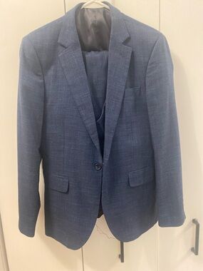 Men's Navy Blue Textured Blazer - Classic Single-Breasted Jacket